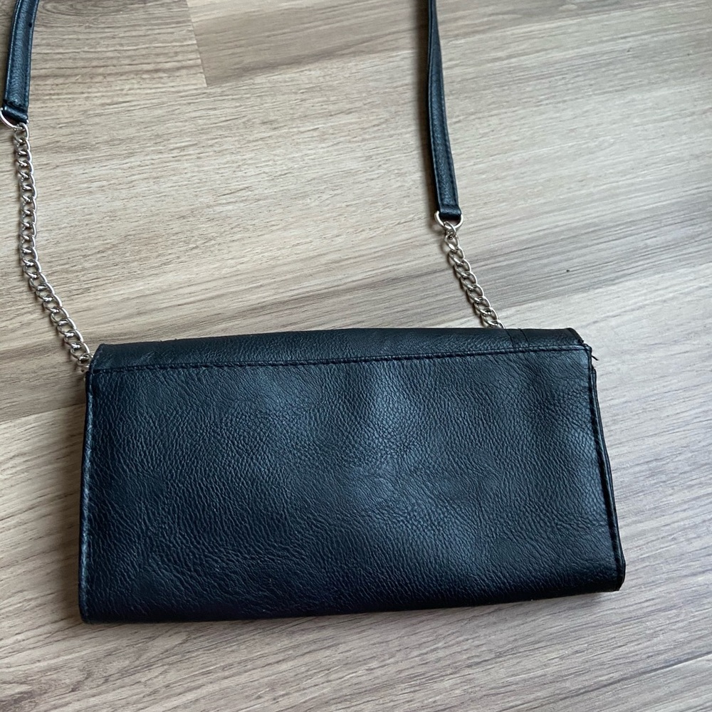 Black and silver studded crossbody purse - Picture 11 of 11